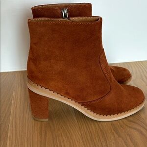 See by Chloe Women’s  Suede Zip Ankle Boots in Chestnut Rust Brown size 36